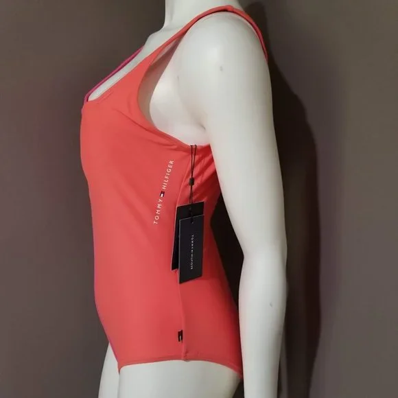 Tommy HilfigerColorblock One-Piece Swimsuit Dahlia Orange Pink